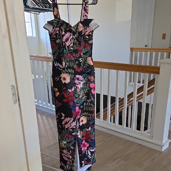 H&M Floral Jumpsuit Size 10 - Picture 6 of 16